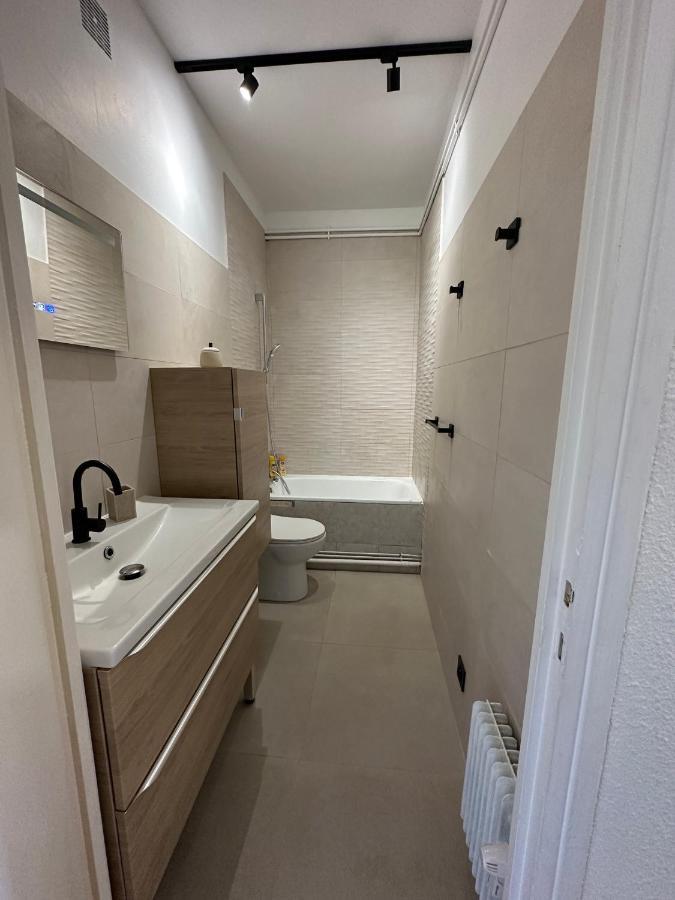 Studio Aux Angles Apartment Luaran gambar